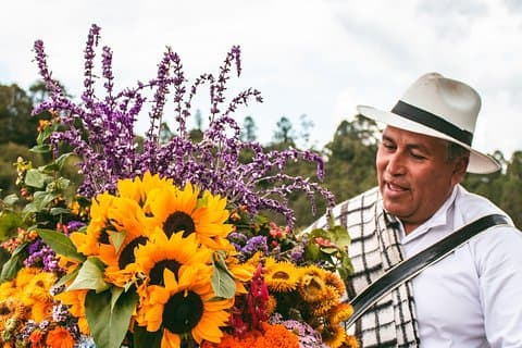 Privétour: de bloemencultuur van Medellin en de Silletero-traditie van Santa Elena