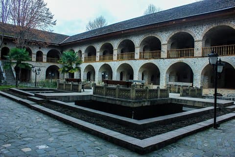 Tour naar Sheki