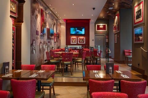 Hard Rock Cafe Wien med fast meny til lunsj eller middag