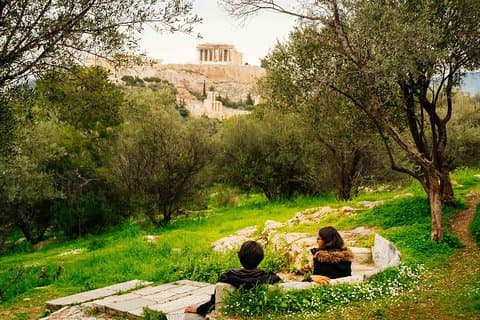 Sesión de fotos en la colina sagrada de Pnyka, Atenas