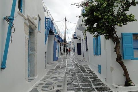 Escursione a terra di Mykonos: tour privato a piedi della città vecchia