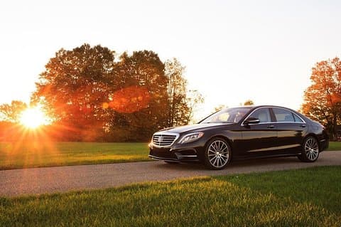 Carro Mercedes S-Class Melbourne Airport para CBD