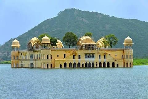 Jaipur Privé dagtour met gids vanuit Delhi met transfers