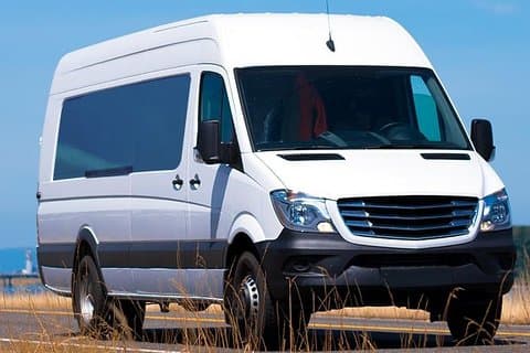 Private Departure Transfer: Hotels to George F. L.Charles International Airport