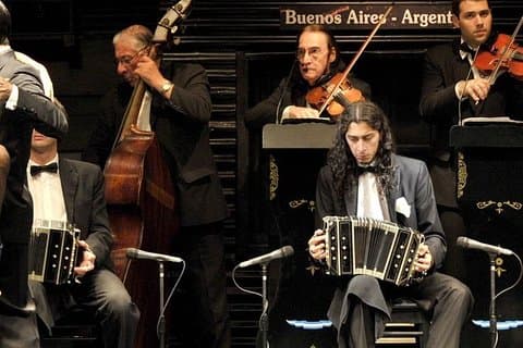 City tour de dia inteiro por Buenos Aires e jantar com show de tango
