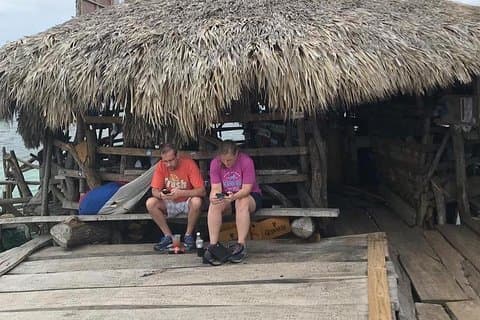 Floyd's Pelican Bar en Black River Safari privétour