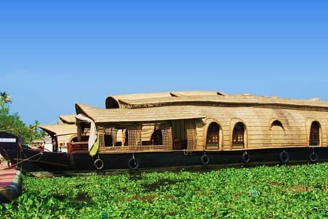 Kochi Shore Excursion: Private Kerala Backwater Houseboat Day Cruise