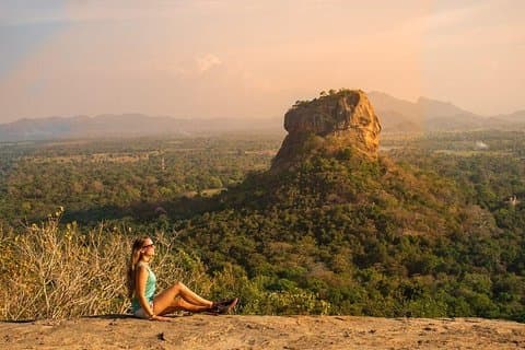 Visite de Pidurangala et du village d'Hiriwaduna au départ de Kandy