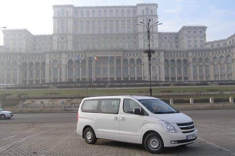Bucarest a Brasov - Traslado privado desde el aeropuerto internacional Henri Coanda