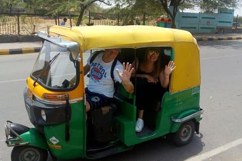 Jaipur Pink City Sightseeing in Tuk-Tuk door Holymont Tours