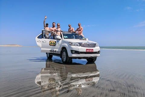 Tranfer by the Beach 4 x 4 - Fra Fortaleza til Jericoacoara eller vice-versa