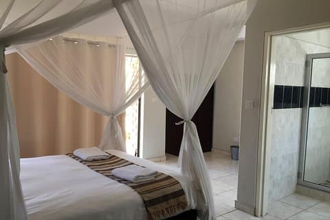 5 nuits 6 jours Dzimbahwe Guest Lodge Package