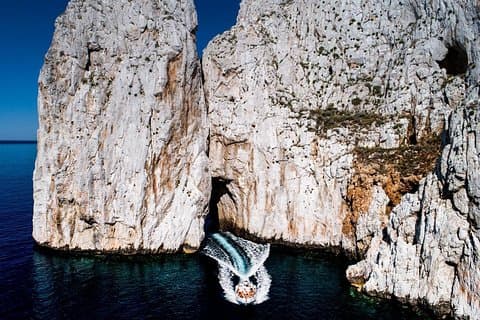 Båttur "Costa delle Miniere" - Sugar Loaf, Cala Domestica, Faraglioni