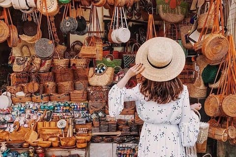 Bali Ubud Tour met Japanse gids: Tegalalang rijstterras naar de kunstmarkt van Ubud