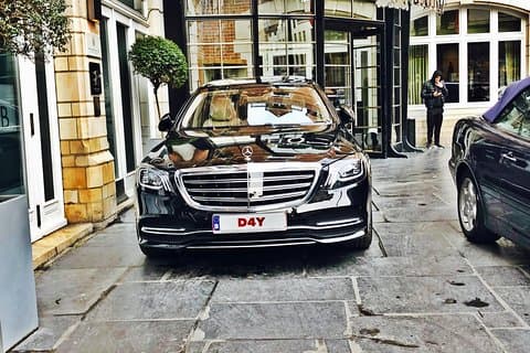 Transfer från Bryssel -> Paris Centre MB S-KLASS 3 PAX