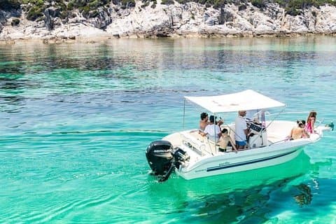 Båtuthyrning utan licens från Faliraki Rhodos