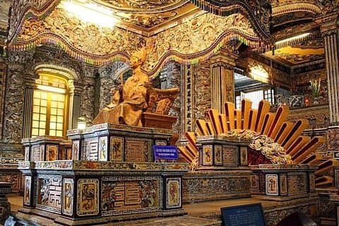 Best Tour/Transfer to Hue Imperial City from Da Nang/ Hoi An