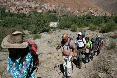 Kombinerad Toubkal Trekking och Zagora Desert tour