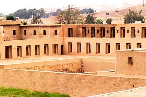 Pachacamac Tour, included Barranco + Chorrillos.