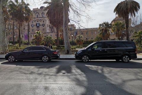 Privater Transfer von der Stadt Palermo zum Flughafen Palermo