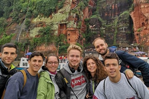 Exklusive private Tagestour mit Großen Pandas und Leshan Buddha