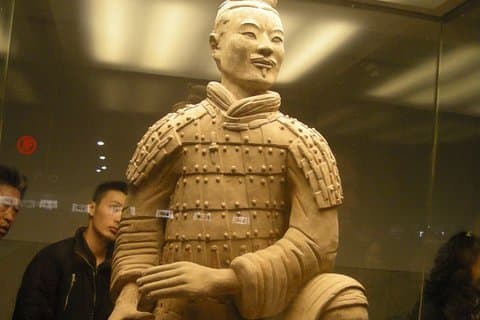 1-tägige Xi'an Terracotta Army Tour von Chengdu mit dem Round-Way Bullet Train