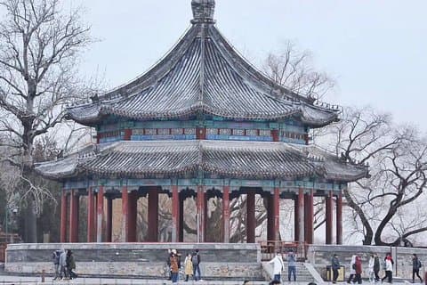 Visite privée de Beijing en escale: tombes Ming, palais d'été, Niaochao et cube d'eau