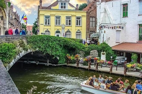 Privétour van 6 uur naar Brugge vanuit Brussel met chauffeur en Gids
