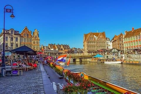 Privétour van 6 uur naar Gent vanuit Brussel met chauffeur en gids (2 uur in Gent)