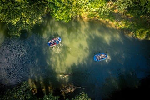 Safari Float + Fortuna Waterfall + Déjeuner + Arenal Vol. Randonnée + Baldí.