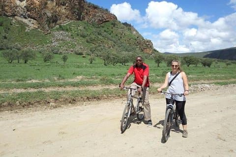 Tour di 2 giorni a Hell's Gate e Lake Nakuru National Park
