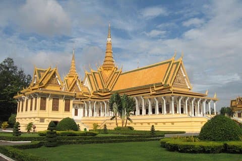 Private One Day Trip in Phnom Penh Capital City