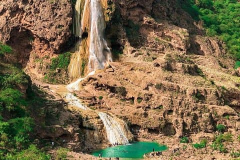 Salalah East Tour (tour di un'intera giornata)