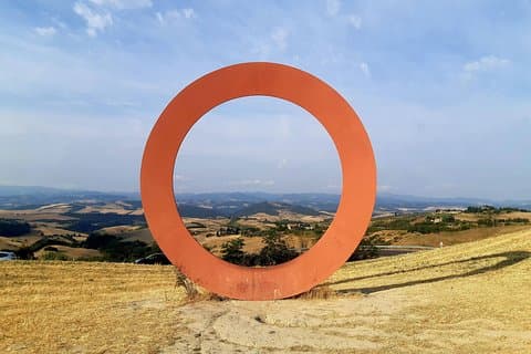 TOUR PRIVADO: Volterra y San Gimignano con almuerzo y cata de vinos