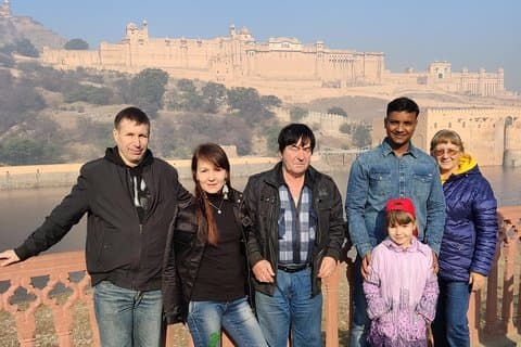 Voyagez dans la ville rose de Jaipur avec un guide privé