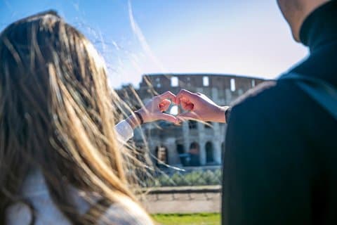 ローマのコロッセオ、フォロ・ロマーノ、トレビの泉ツアー、ジェラート試食付き