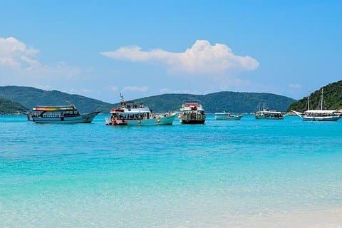 Arraial do Cabo Tour from Rio with Boat Ride and Lunch