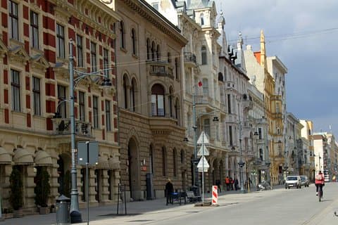 Ganztägige private historische Führung durch Lodz von Warschau aus