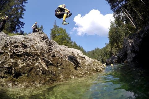 Beginners canyoning tour