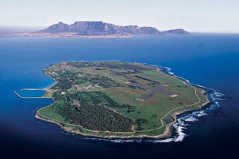 Heldagstur till Robben Island, District 6 och Langa