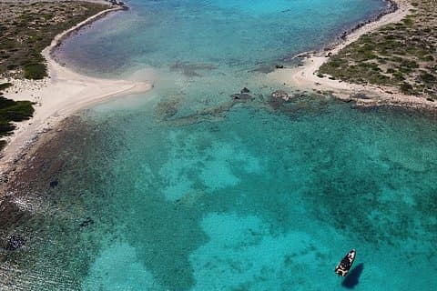 Crociera privata di 4 ore PAROS – PANTERONISIA – COSTA SUD DI PAROS