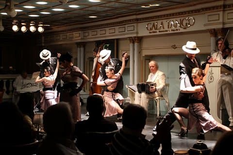 Gala Tango Dinner-Show with optional Classic Bus Transfer