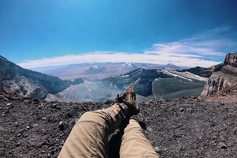 ラスカー火山トレッキング