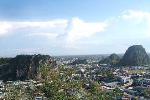 Private Transfer/tour to Marble mountain and Linh Ung temple