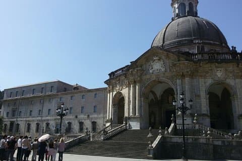 Loyola: het "kleine Vaticaan".