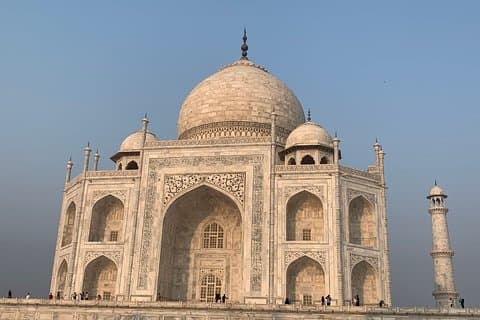 Same Day Taj Mahal Tour by Flight from Mumbai, Pune or Chennai