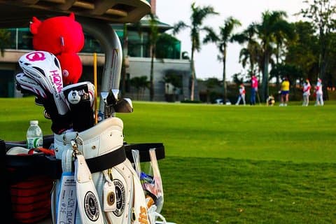 Transfer to Sierra Golf Club - active recreation