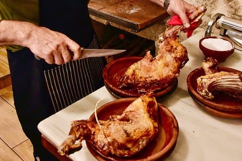 Exclusieve rondleiding: Ribera del Duero "als een inwoner", met lamsvlees in een houtoven