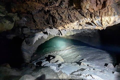 DRAKOLAKI CAVE vandringsäventyr