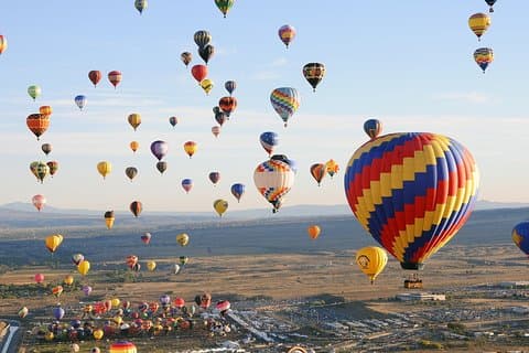 Luxor: passeio de balão de ar quente ao nascer do sol com excursão privada à Cisjordânia